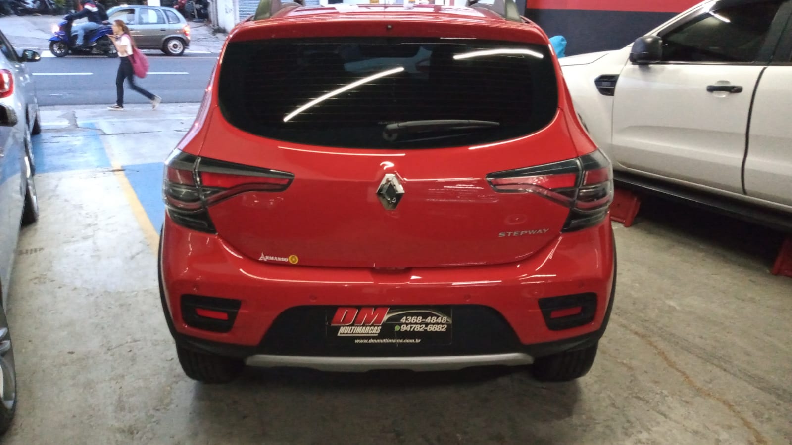 DM Multimarcas RENAULT SANDERO STEPWAY 1.6 ICONIC AUT 2024