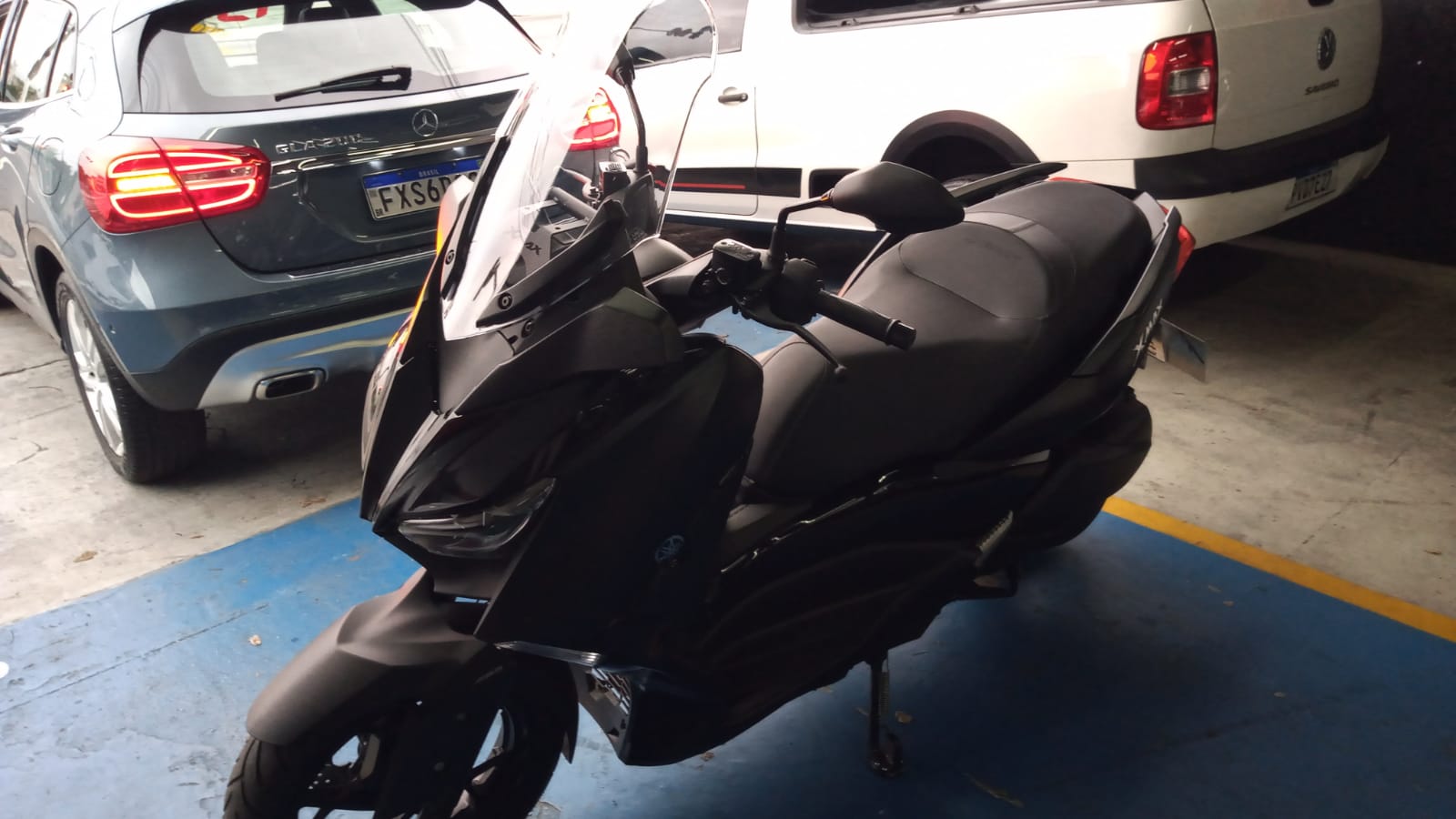 DM Multimarcas YAMAHA X MAX 250 ABS 2022