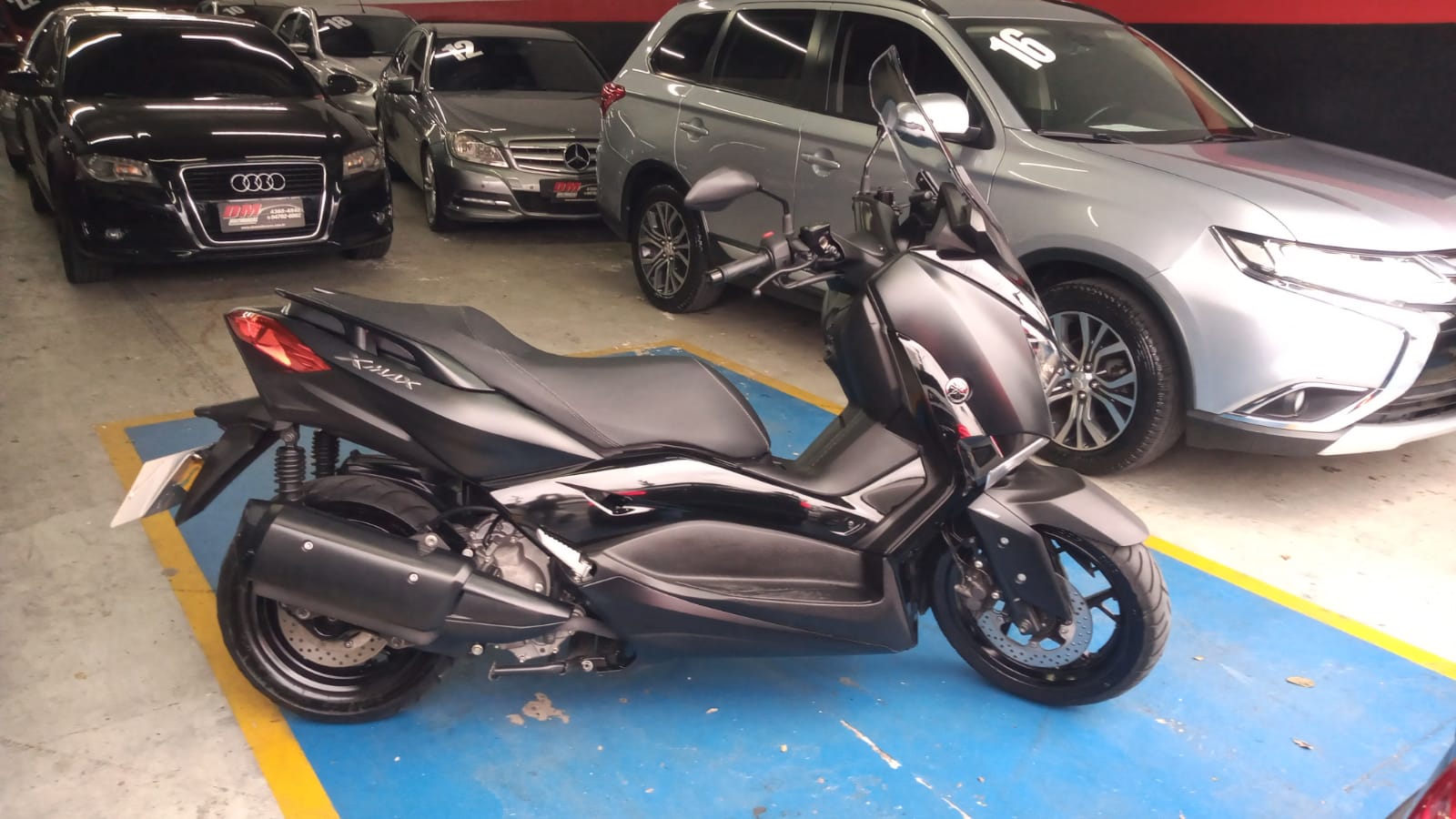 DM Multimarcas YAMAHA X MAX 250 ABS 2022