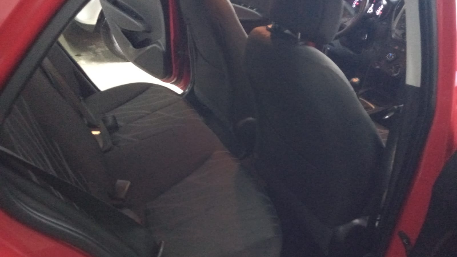 DM Multimarcas HYUNDAI HB20 CONFORT STYLE 1.0 FLEX 2015