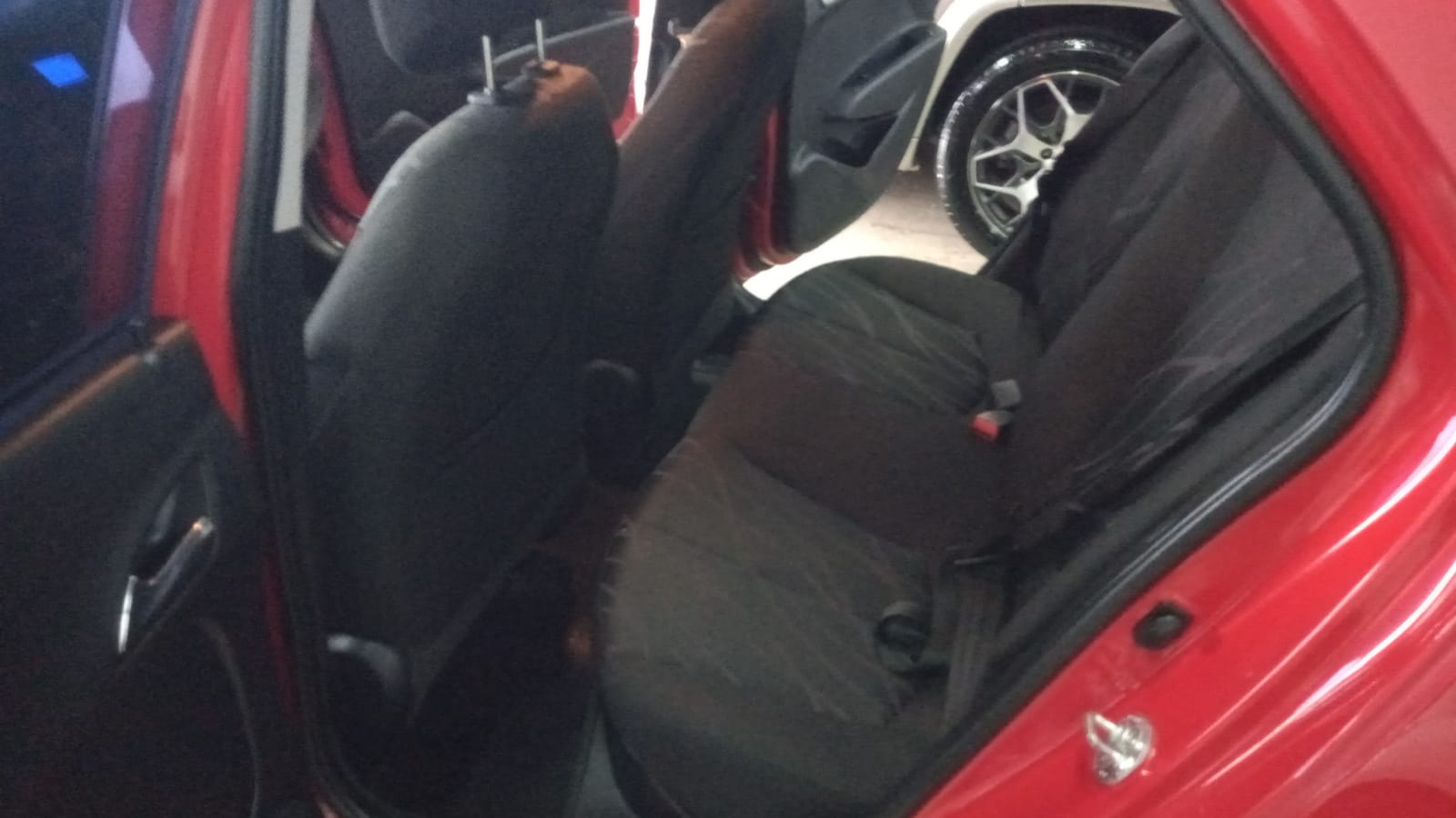 DM Multimarcas HYUNDAI HB20 CONFORT STYLE 1.0 FLEX 2015