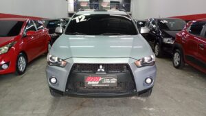 DM Multimarcas MITSUBISHI OUTLANDER 2.0 2012