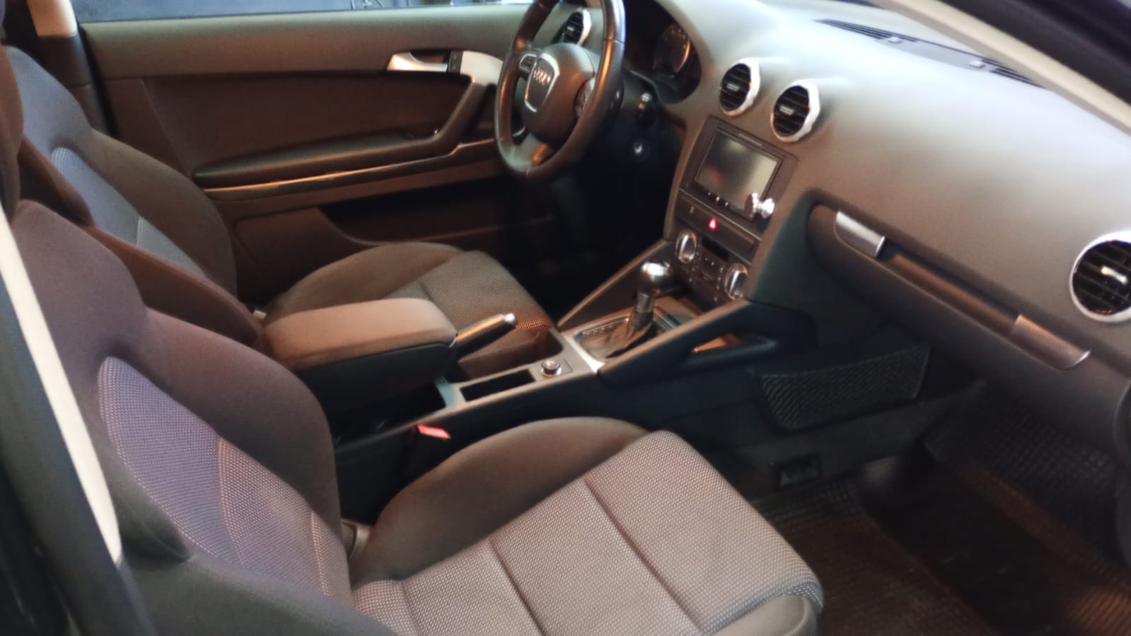 DM Multimarcas AUDI A3 SPORT 2.0 TFSI AUT 2012