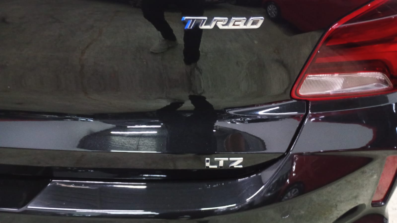 DM Multimarcas CHEVROLET ONIX LTZ 1.0 TURBO 2020