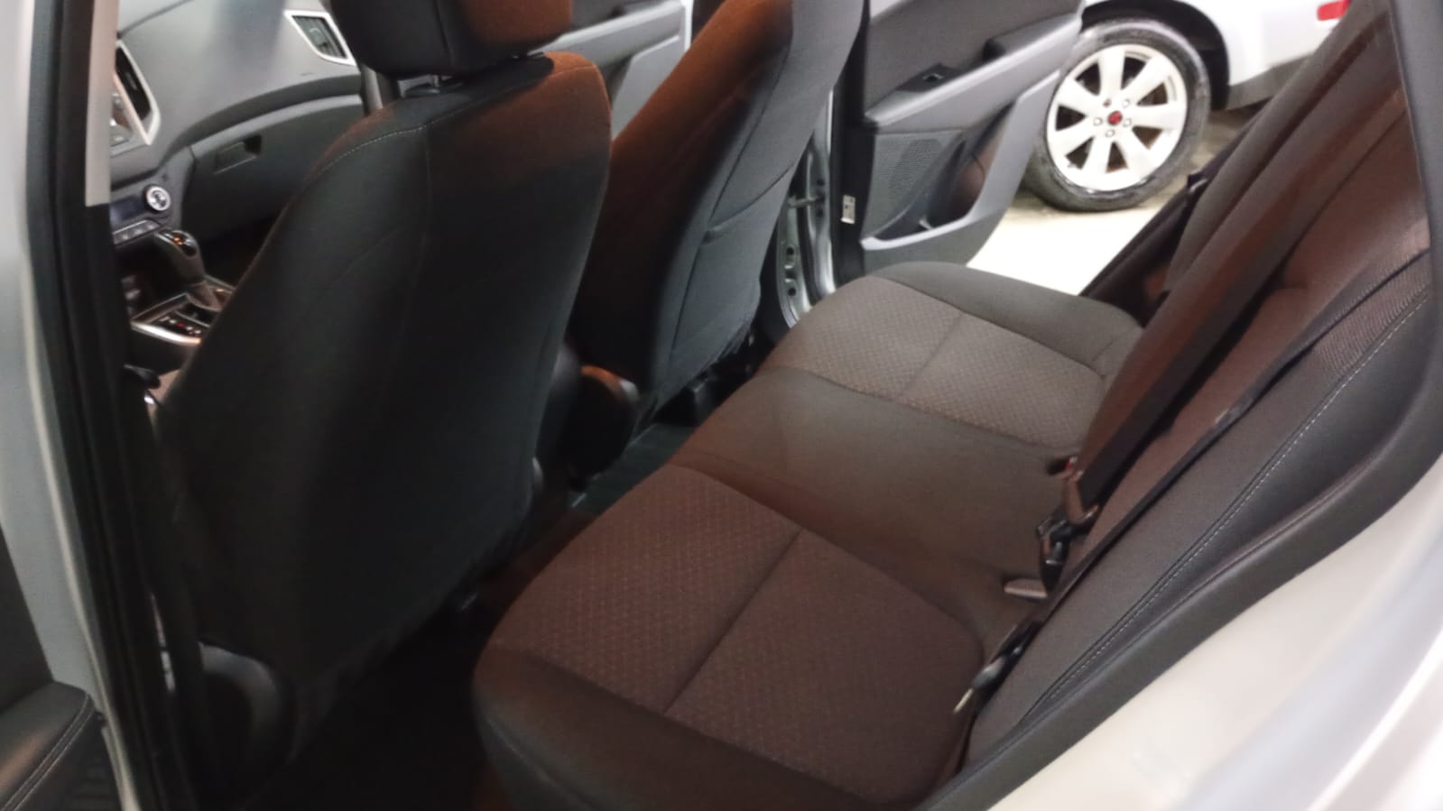 DM Multimarcas HYUNDAI CRETA PULSE PLUS 1.6 AUTOMATICA 2018