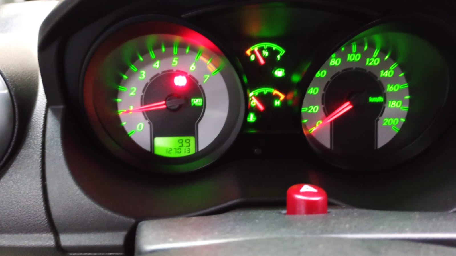 DM Multimarcas FORD FIESTA SEDAN 1.6 FLEX 2009