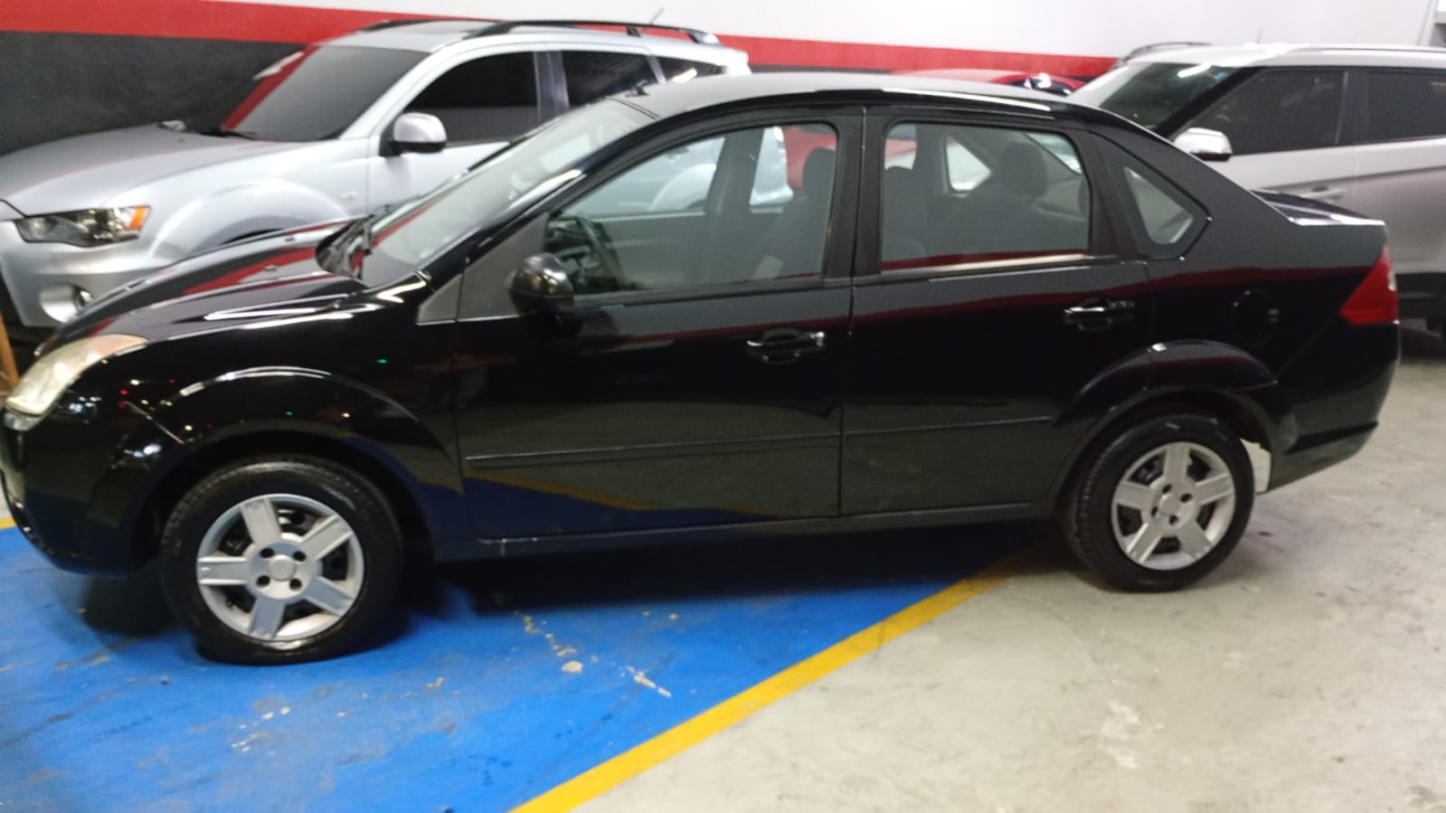 DM Multimarcas FORD FIESTA SEDAN 1.6 FLEX 2009