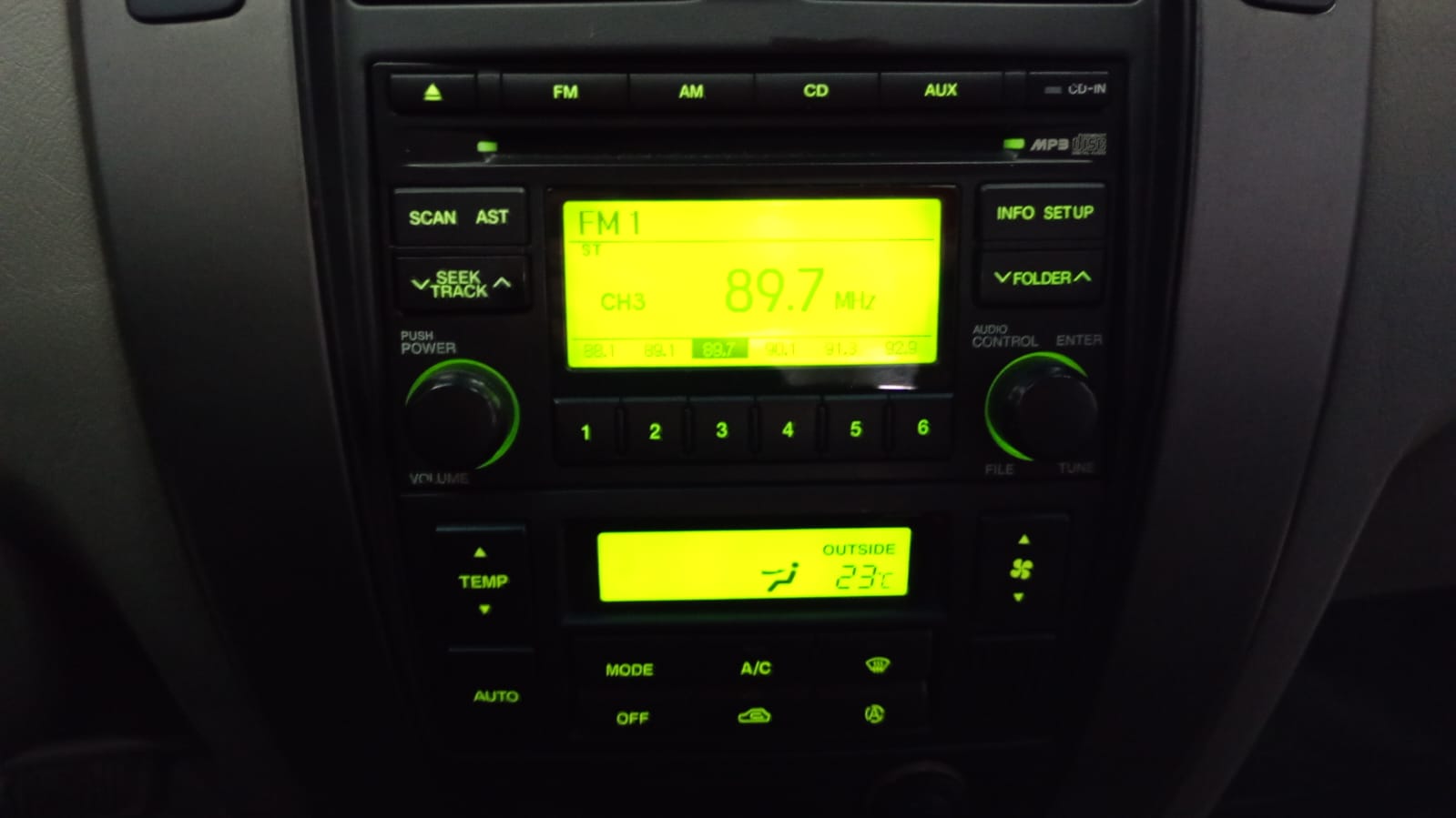 DM Multimarcas HYUNDAI TUCSON GLS 2.0 AUT 2013