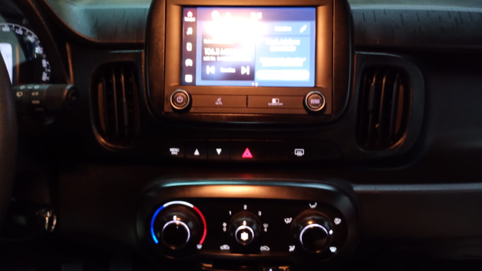 DM Multimarcas FIAT MOBI TREKKING 1.0 FLEX 2024