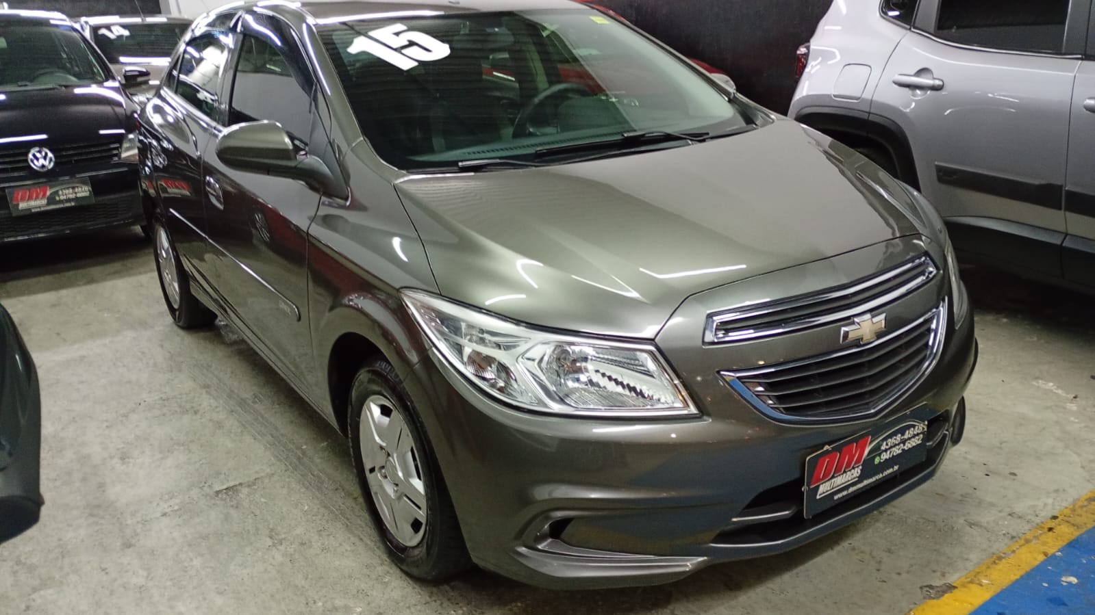 DM Multimarcas CHEVROLET ONIX LT 1.0 2015