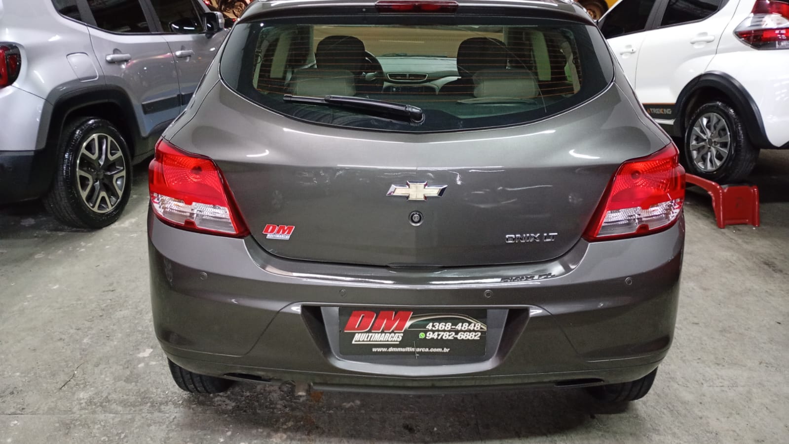 DM Multimarcas CHEVROLET ONIX LT 1.0 2015