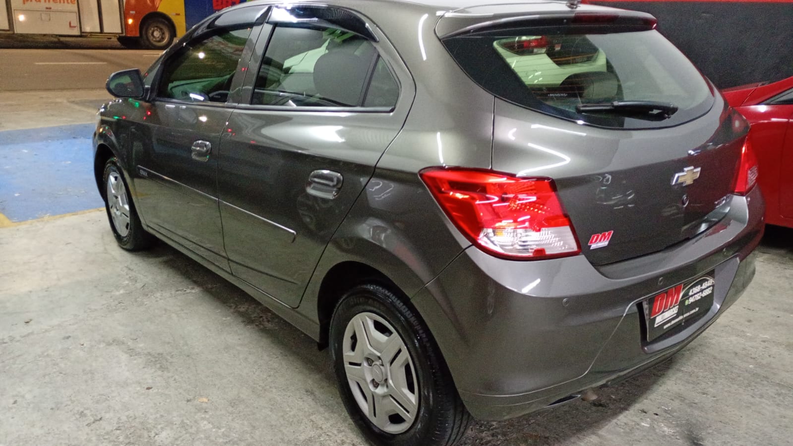 DM Multimarcas CHEVROLET ONIX LT 1.0 2015