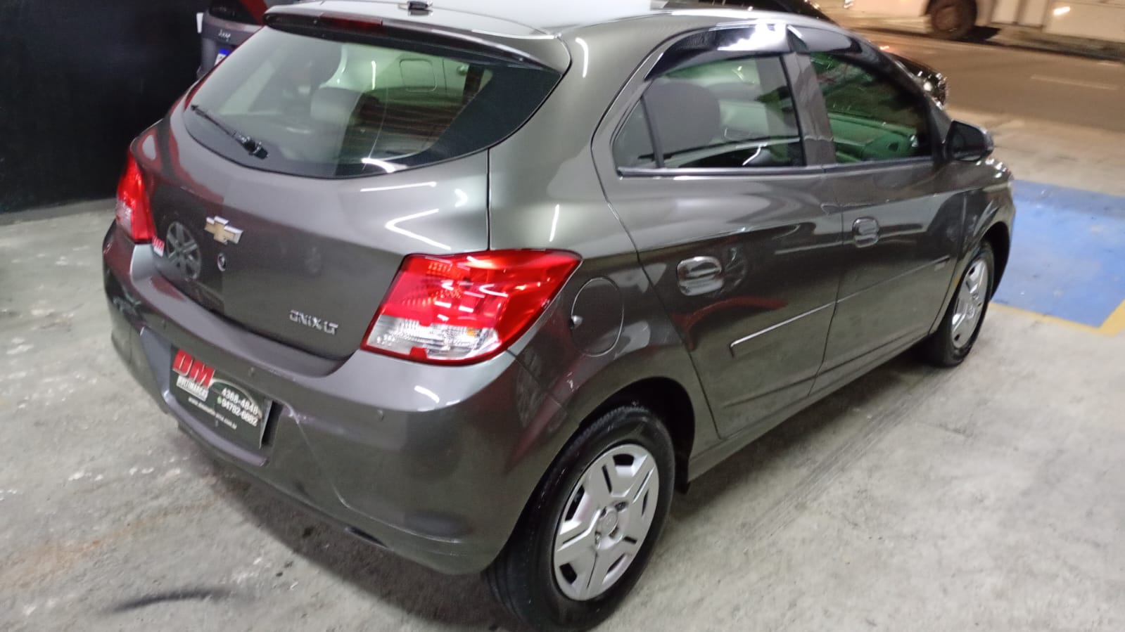 DM Multimarcas CHEVROLET ONIX LT 1.0 2015