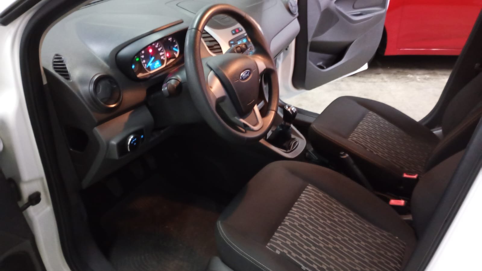 DM Multimarcas FORD KA SEL 1.0 FLEX 2018