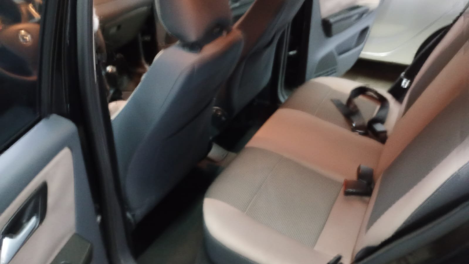 DM Multimarcas VOLKSWAGEN SPACEFOX 1.6 SPORT FLEX 2011
