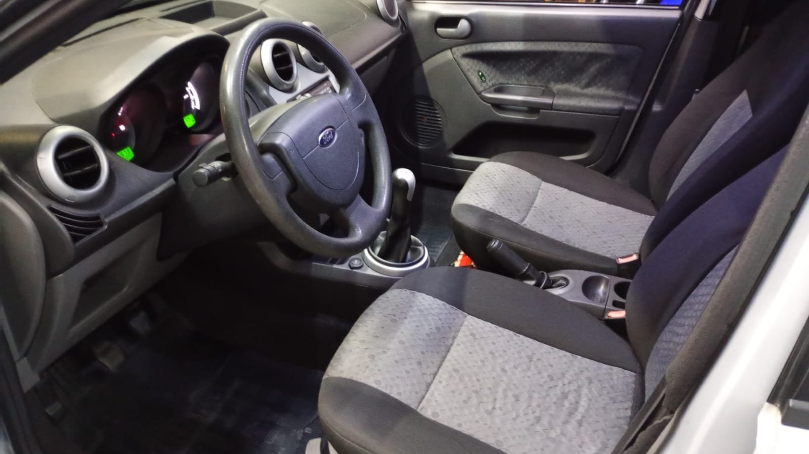 DM Multimarcas FORD FIESTA 1.6 FLEX CLASS 2012