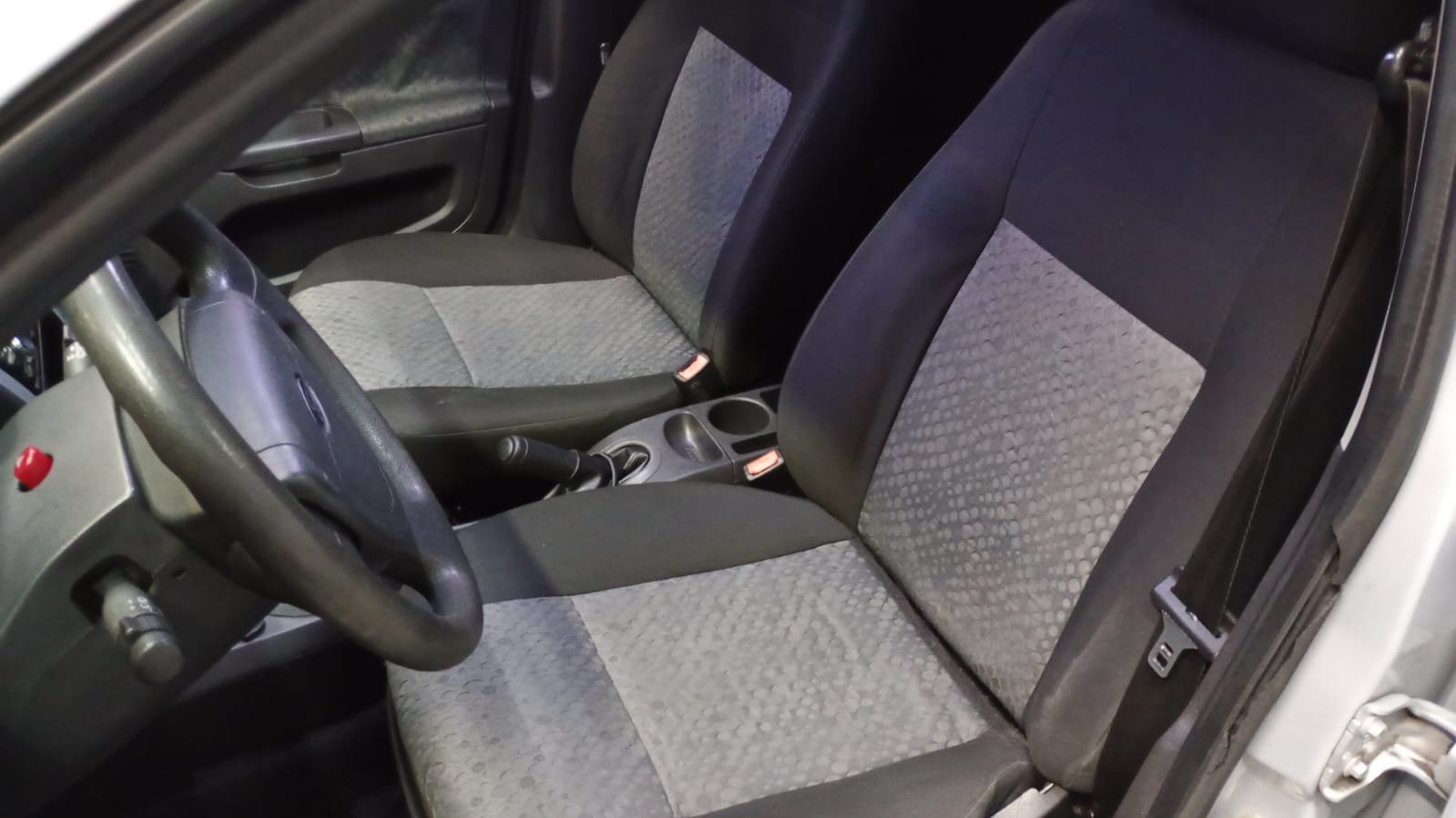 DM Multimarcas FORD FIESTA 1.6 FLEX CLASS 2012