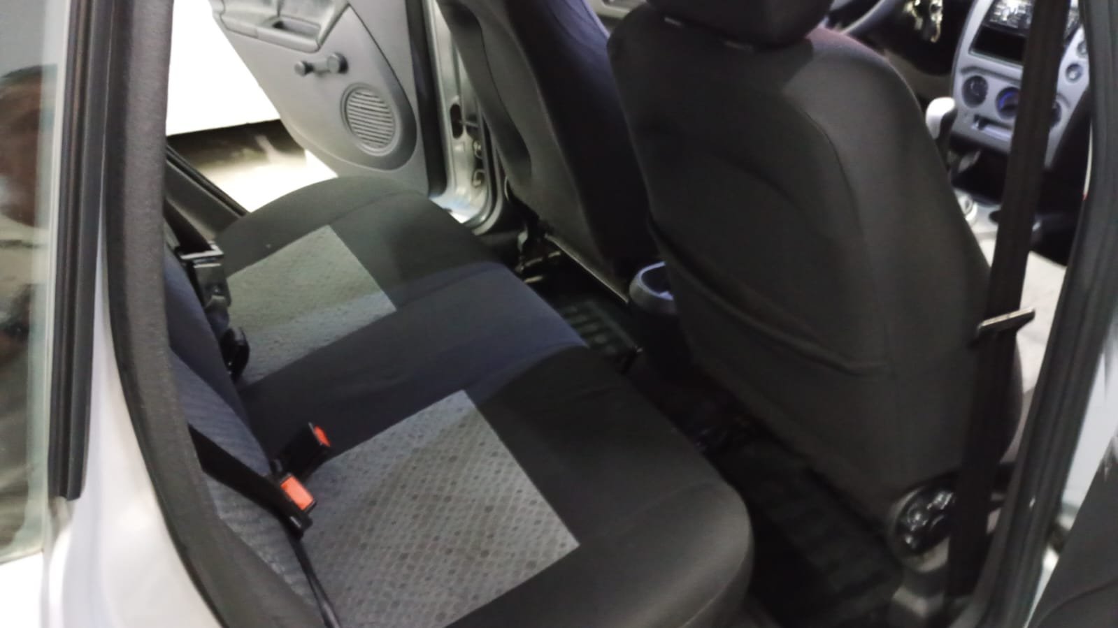 DM Multimarcas FORD FIESTA 1.6 FLEX CLASS 2012